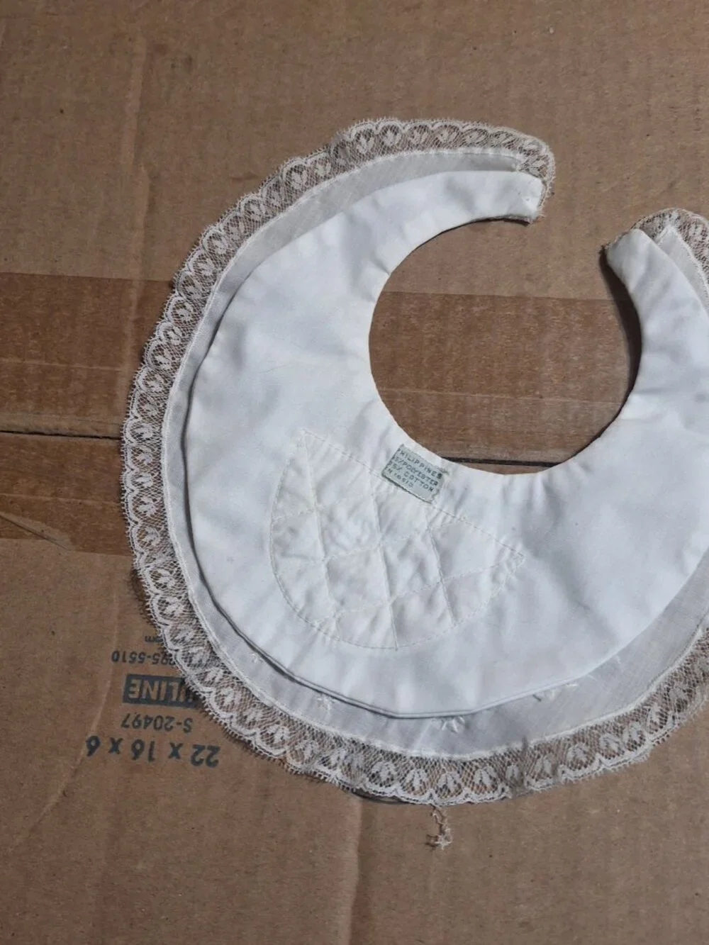 White bib
